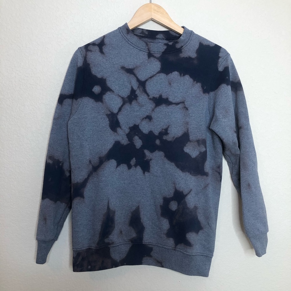Bleach Dye Navy Sweatshirt